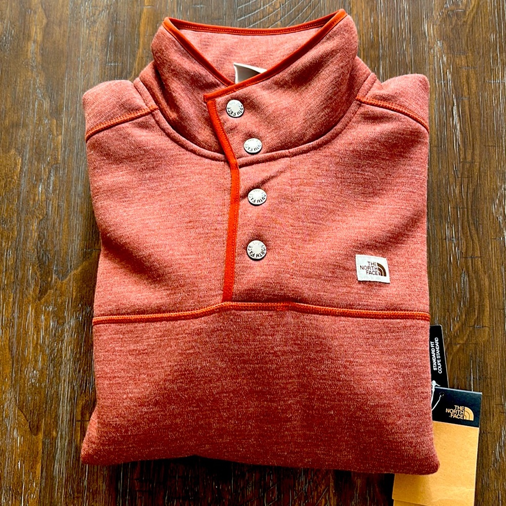 North Face Medium weight Sherpa 1/4 Snap